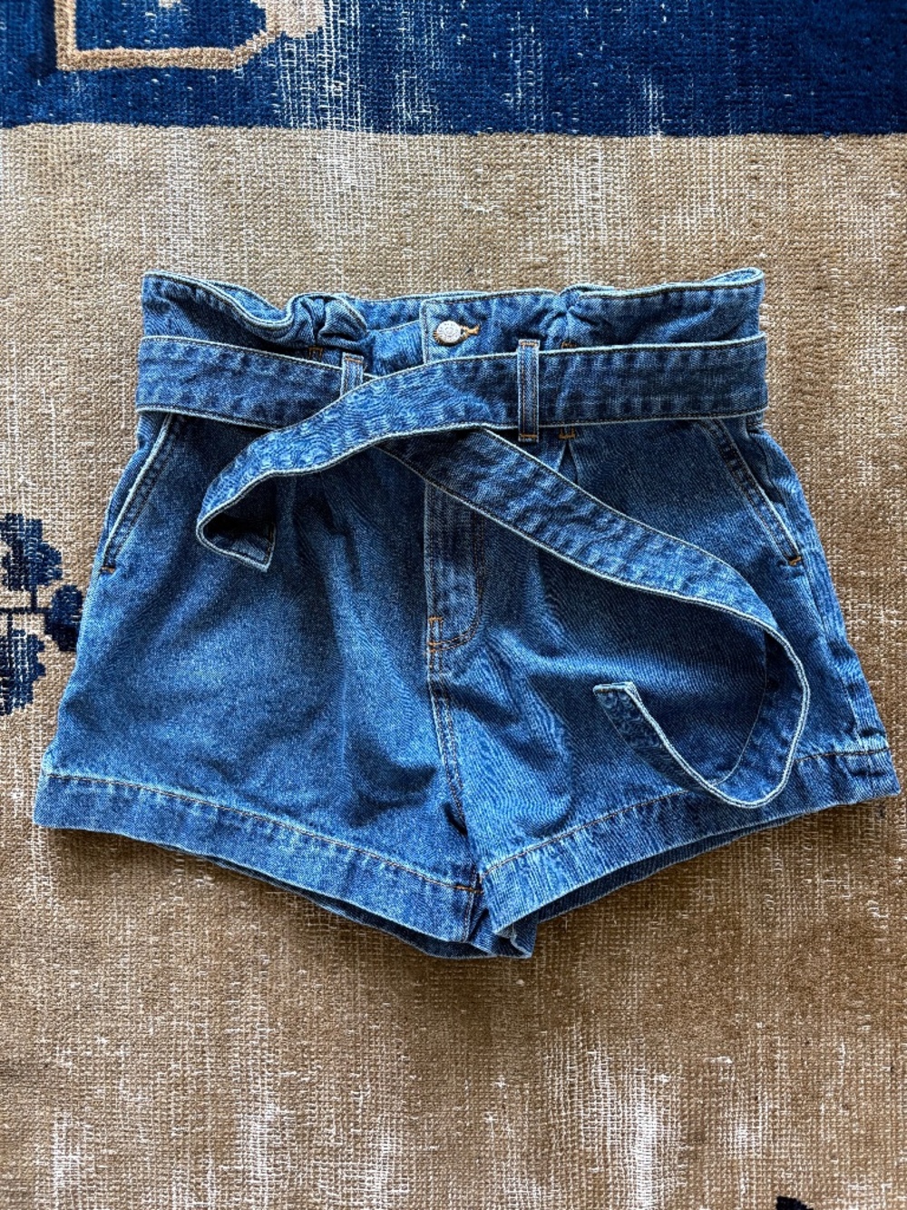 💙👖 Veronica Beard Bright Blue Paperbag Denim Shorts Size 26/2